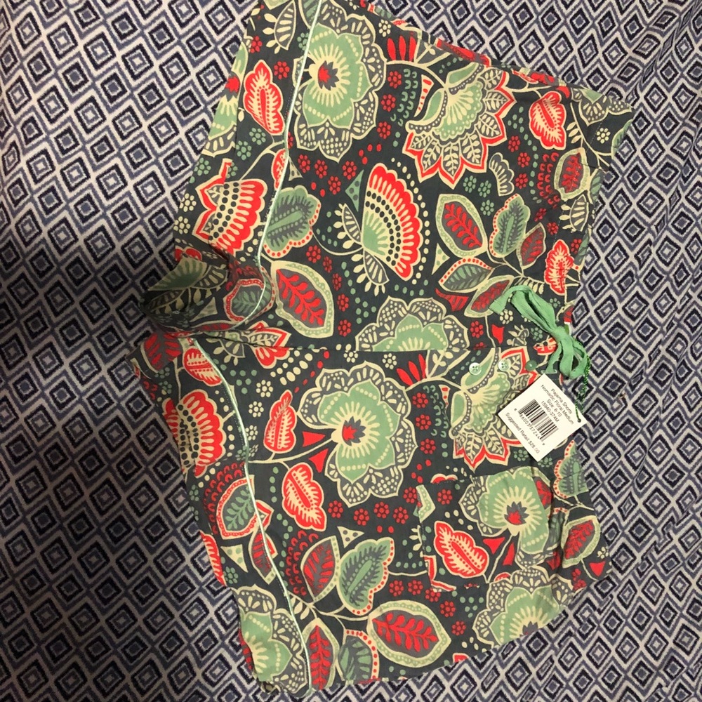 Vera Bradley shorts size medium